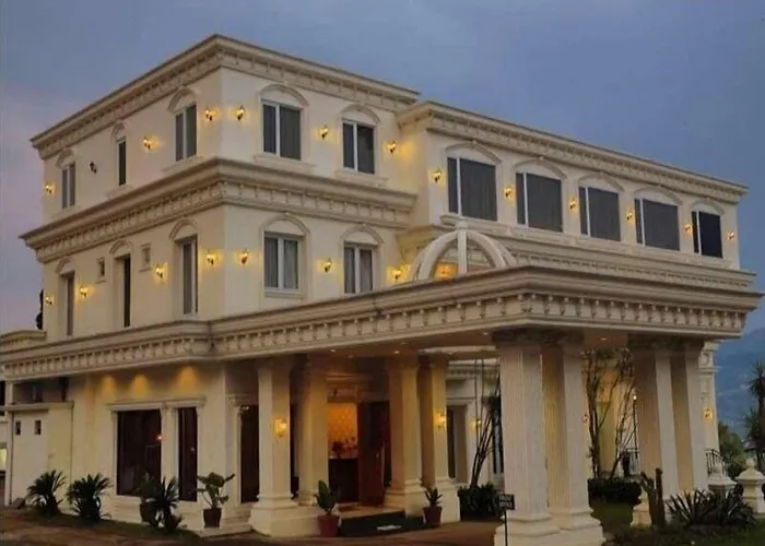Rizen Premiere Hotel Puncak